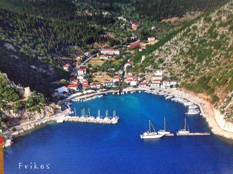 Hotel Nostos Frikes Exteriér fotografie