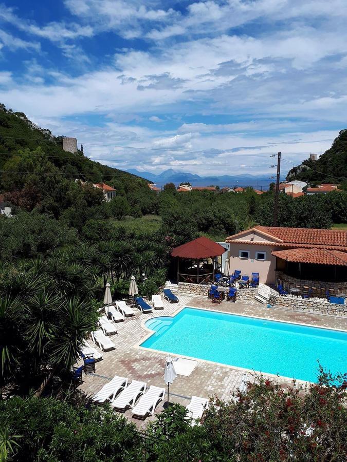 Hotel Nostos Frikes Exteriér fotografie