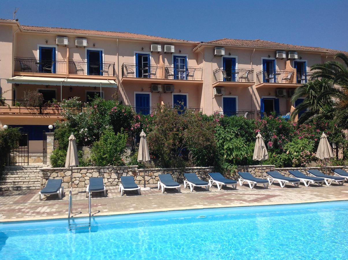 Hotel Nostos Frikes Exteriér fotografie